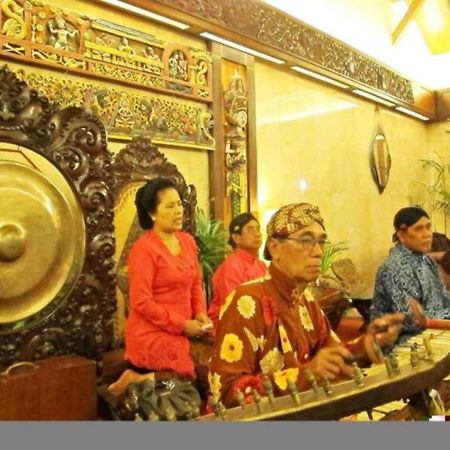 Puri Artha Hotel Jogyakarta Zewnętrze zdjęcie